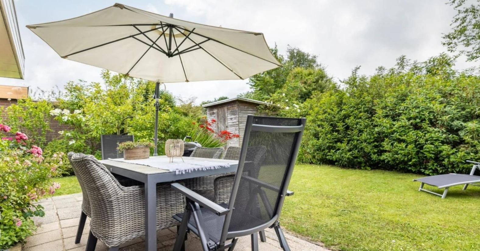 Vt Wonen Stijl Vakantiebungalow Nabij Zee, Strand, Bos En Duinen Voor 6 Personen Holiday home *